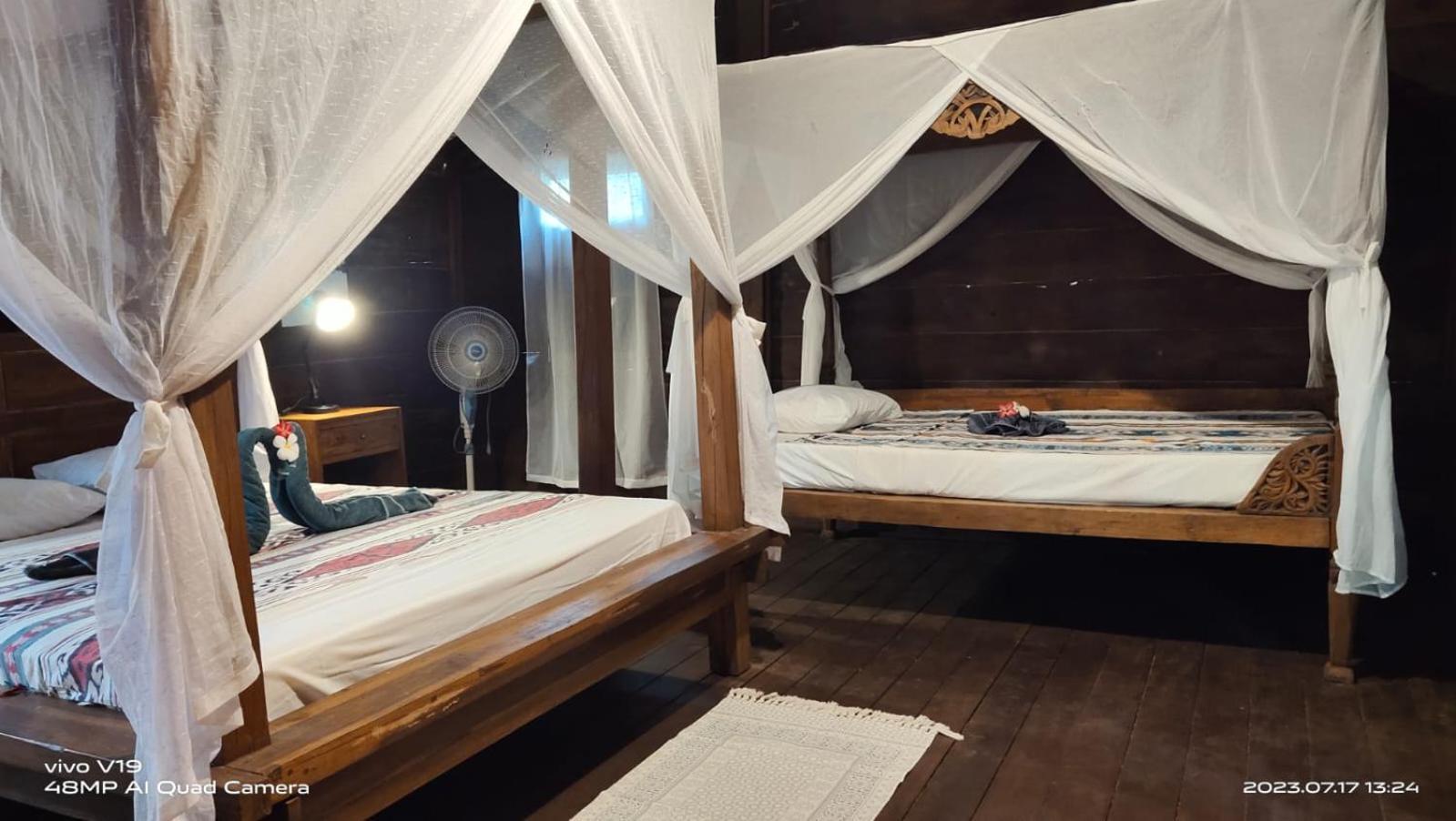 Alaya Ecolodge ペムテラン エクステリア 写真
